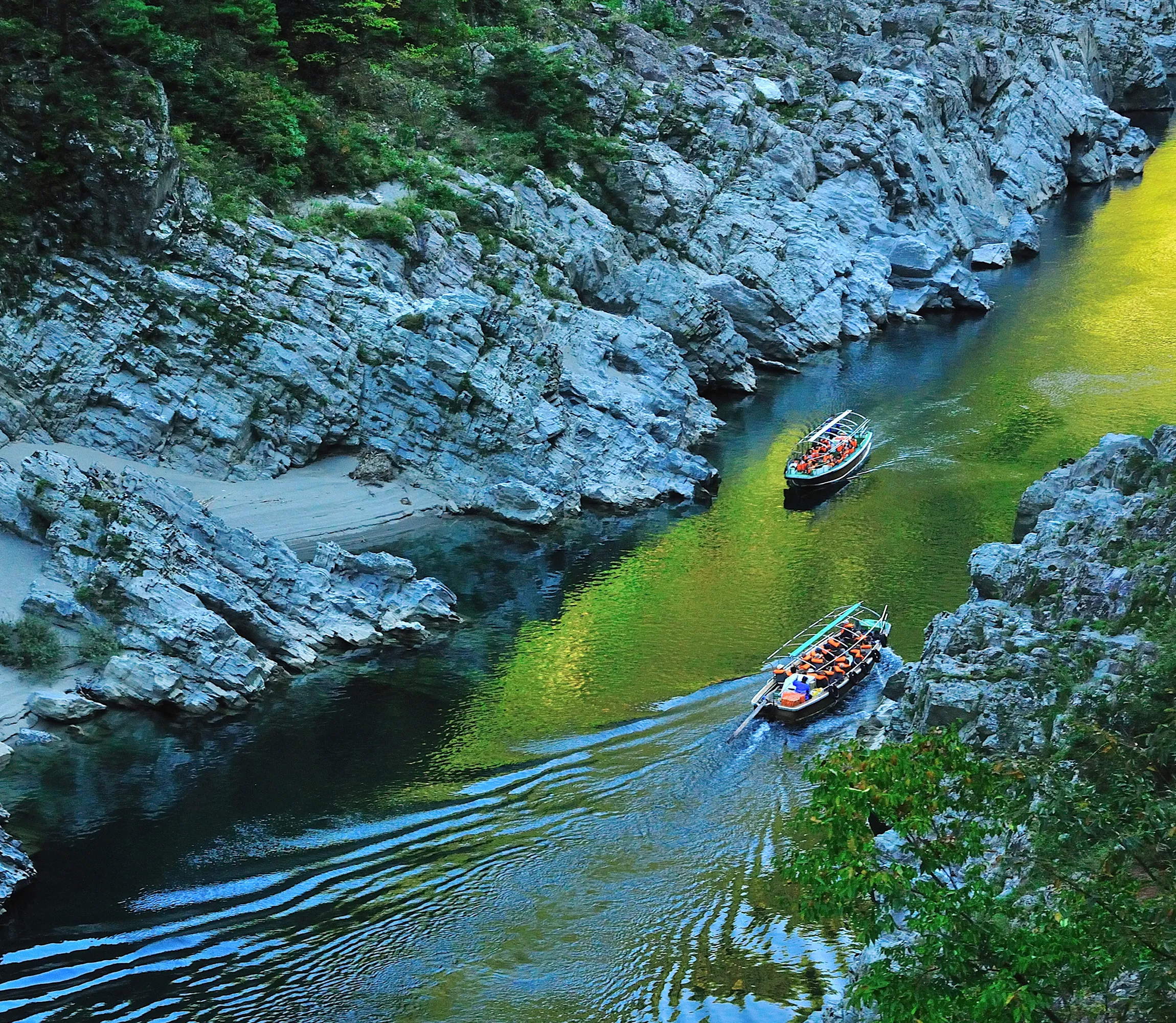 大歩危峡観光遊覧船